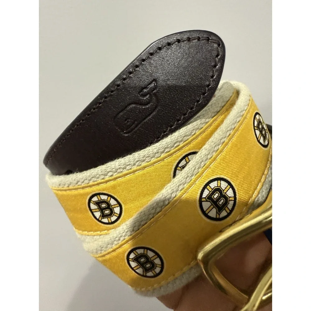 Vineyard Vines Boys NHL Hockey Boston Bruins Yellow Belt Size 32 37.5